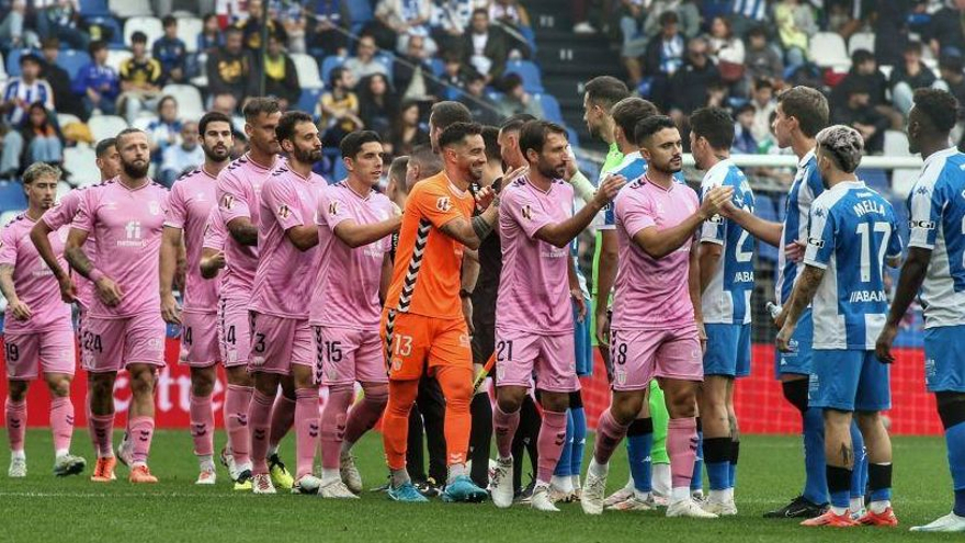 El Eldense denuncia un robo... ¡en el vestuario de Riazor!