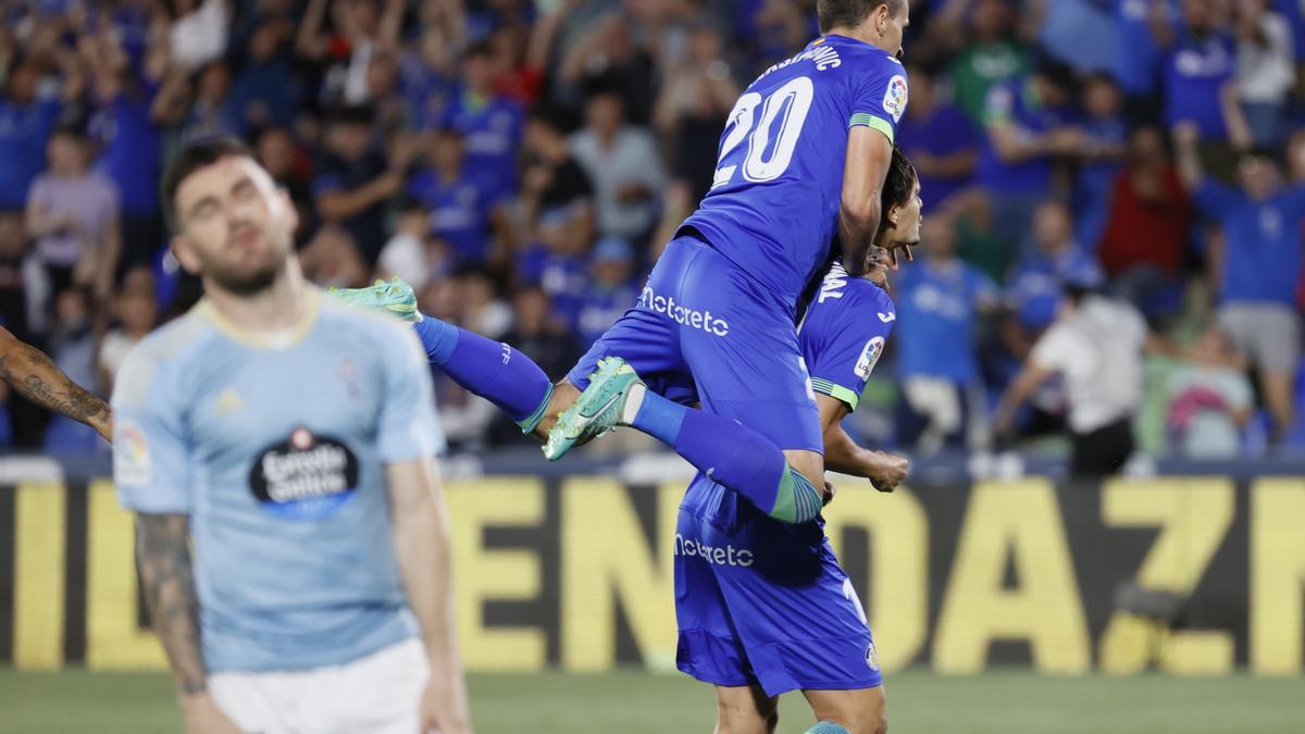 Resumen, goles y highlights del Getafe 1 - 0 Celta de Vigo de la jornada 33 de LaLiga Santander