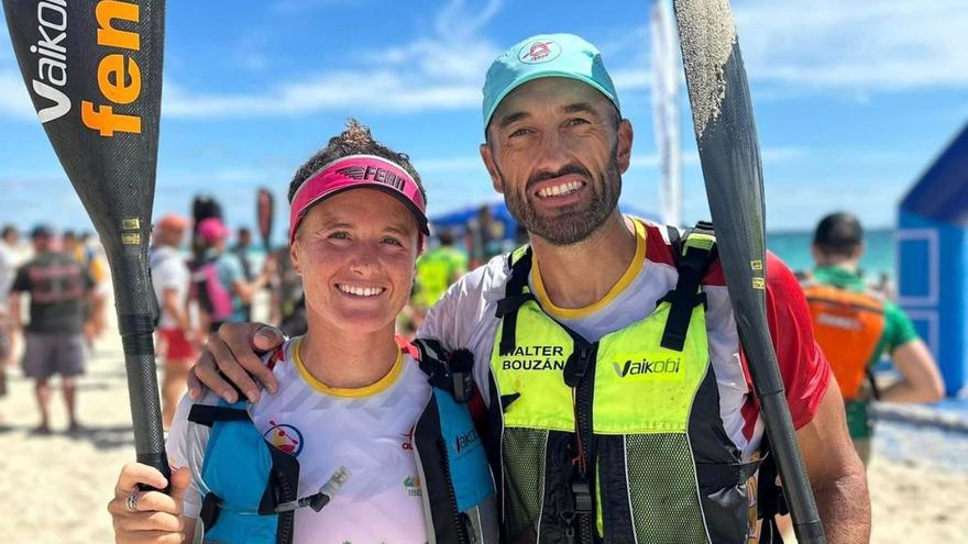 Judit Vergés, del Club Amigos del Piragüismo y Walter Bouzán, campeones del mundo en categoría SS2. | | RFEP