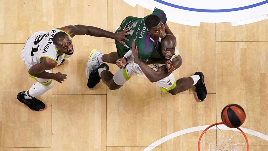 Imagen del encuentro de la pasada temporada entre el Unicaja y el Fuenlabrada en el Martín Carpena