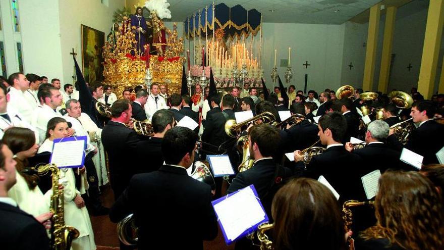 Nuestra Señora de la Estrella en 2005 comienza su andadura esta banda, que se estrenó por las calles de Córdoba en 2009.