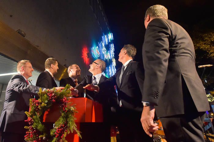 Encendido navideño en Mesa y López