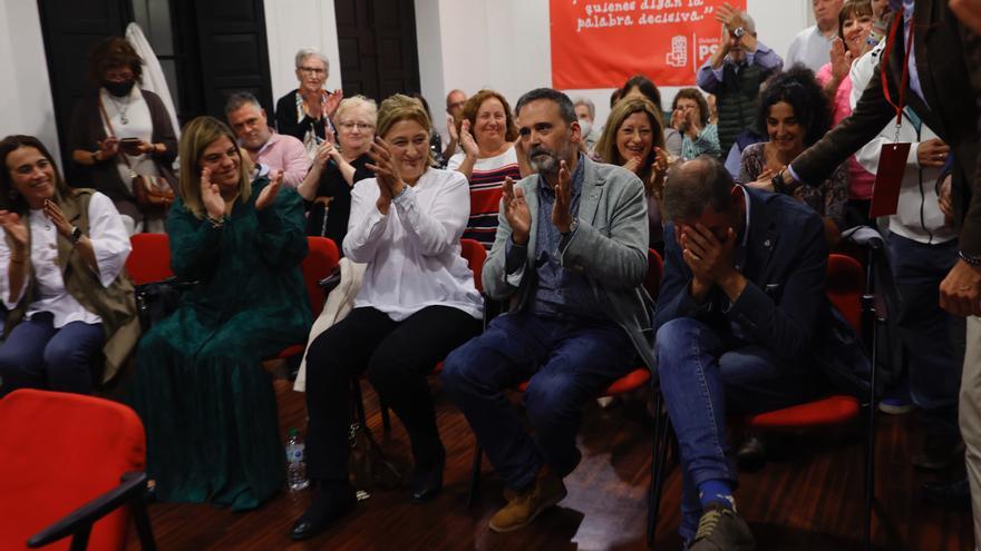 EN IMÁGENES: Carlos Llaneza será el candidato del PSOE a la Alcaldía de Oviedo tras ganar en las primarias