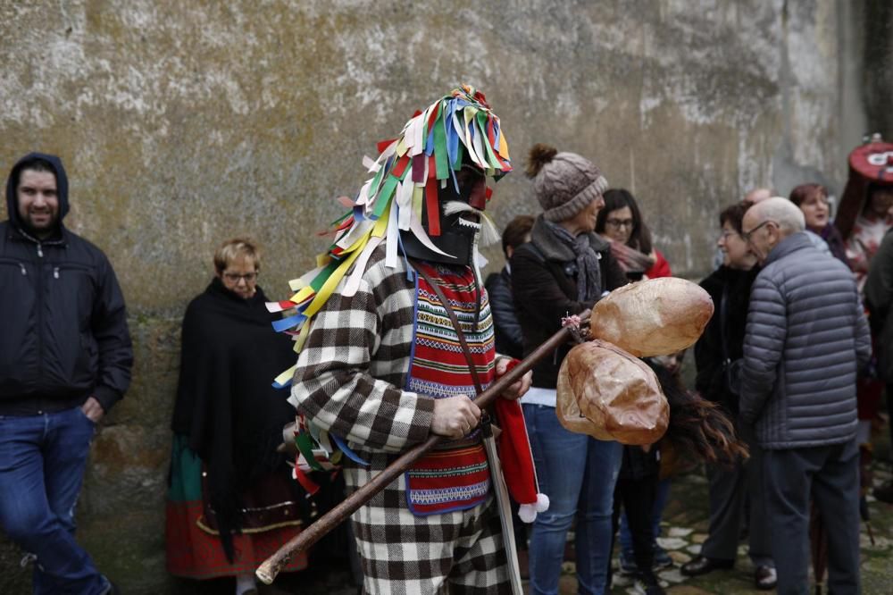 Palacios del Pan recupera su mascarada para el Día del Centro de Iniciativas Turísticas