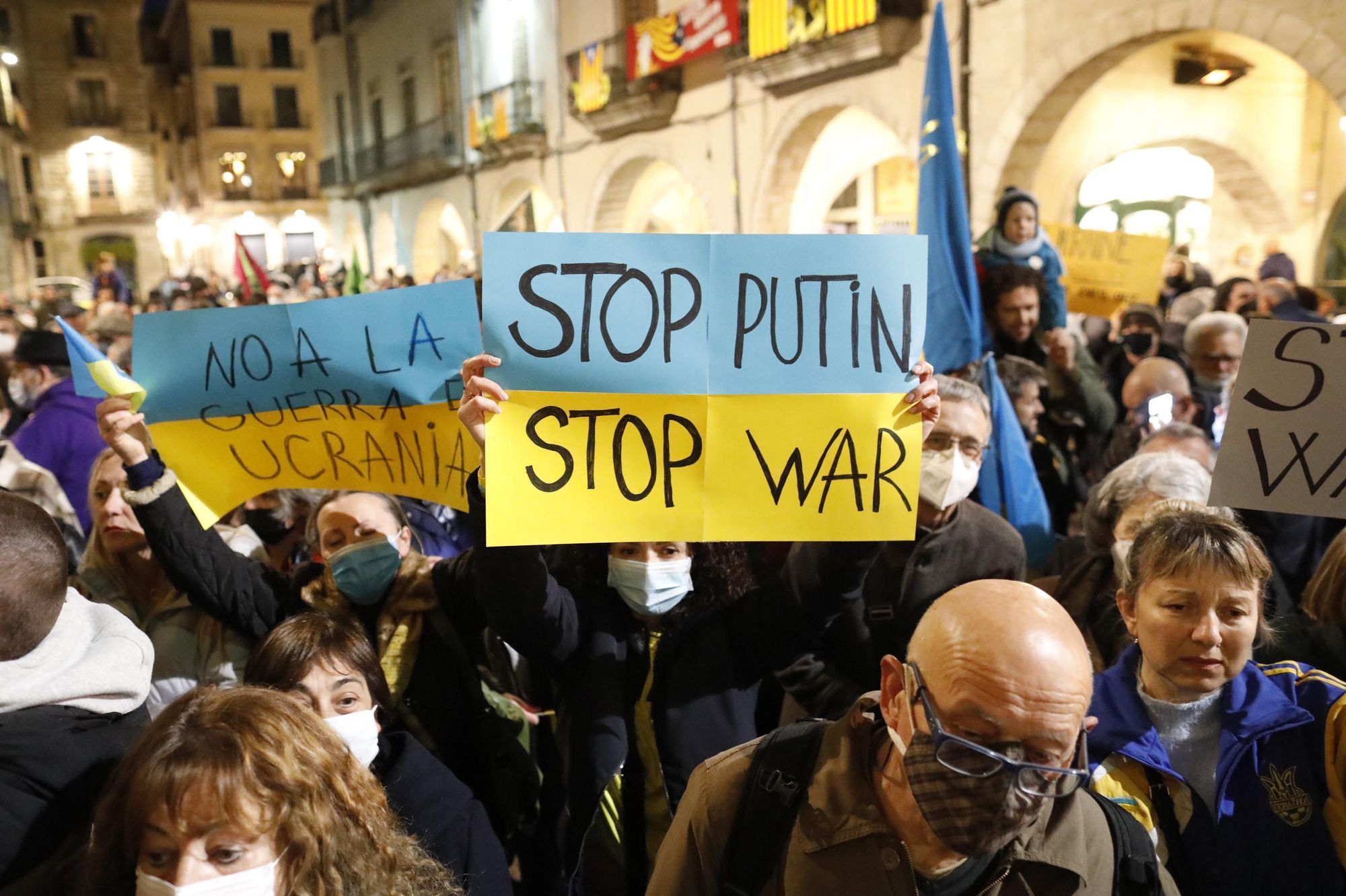 Girona diu "no" a la guerra
