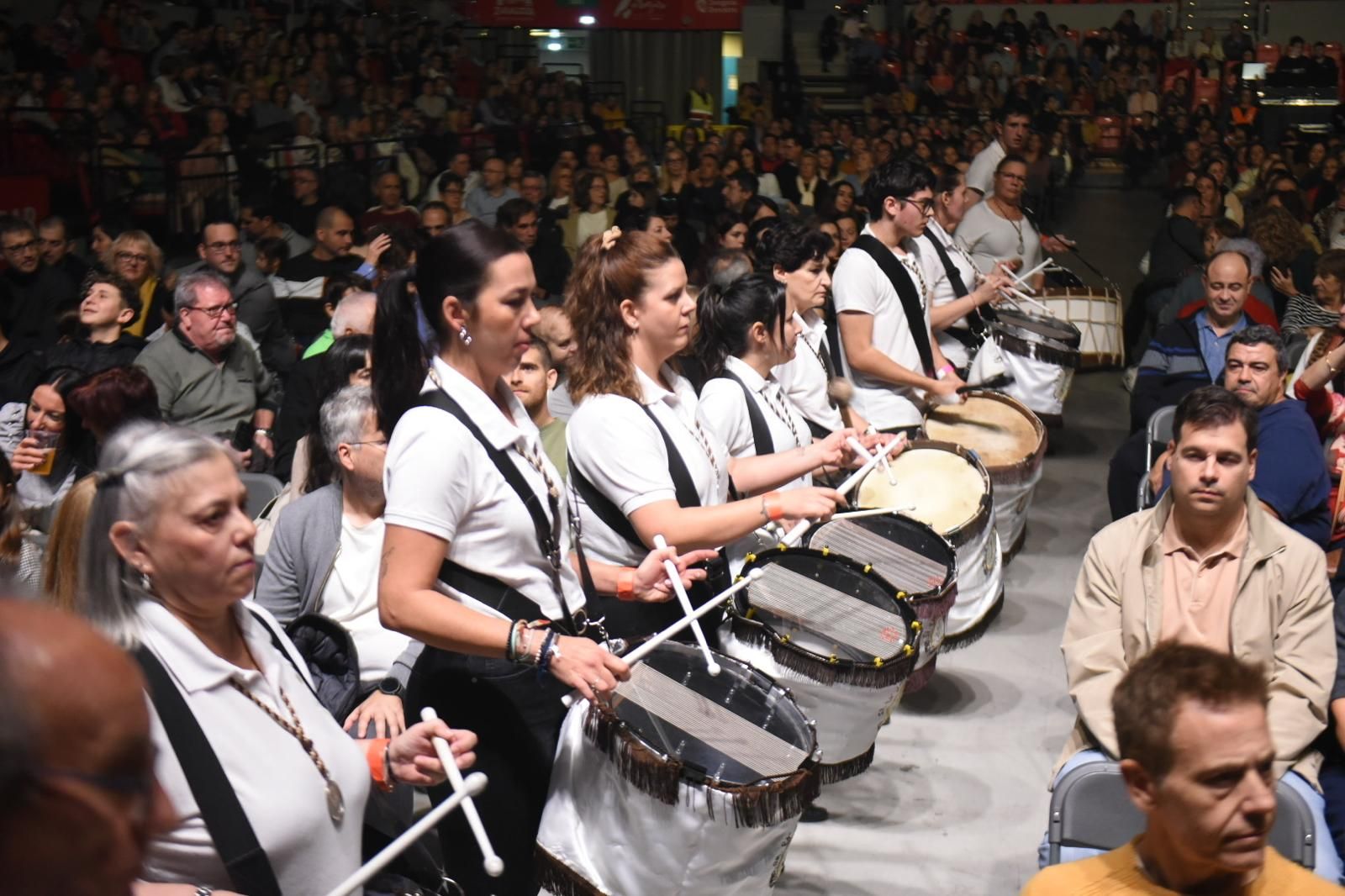 Así ha sido el concierto solidario de los artistas aragoneses en apoyo a Valencia