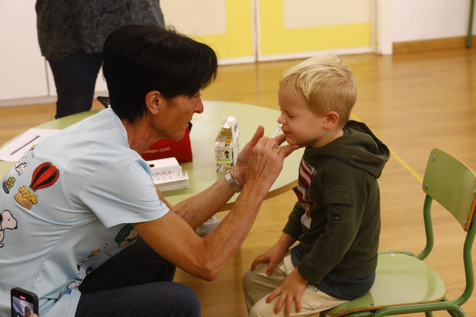 Así ha sido la jornada de vacunación de la gripe en los colegios
