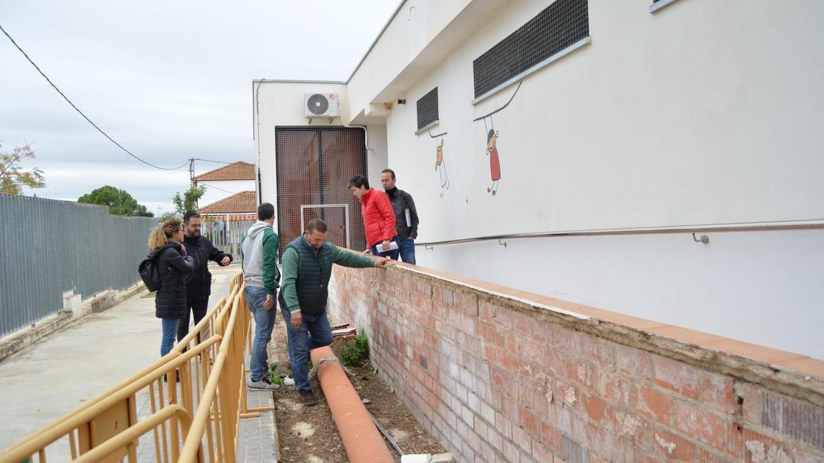 La Junta adjudica las obras de la rampa de acceso al colegio de Silillos, en Fuente Palmera