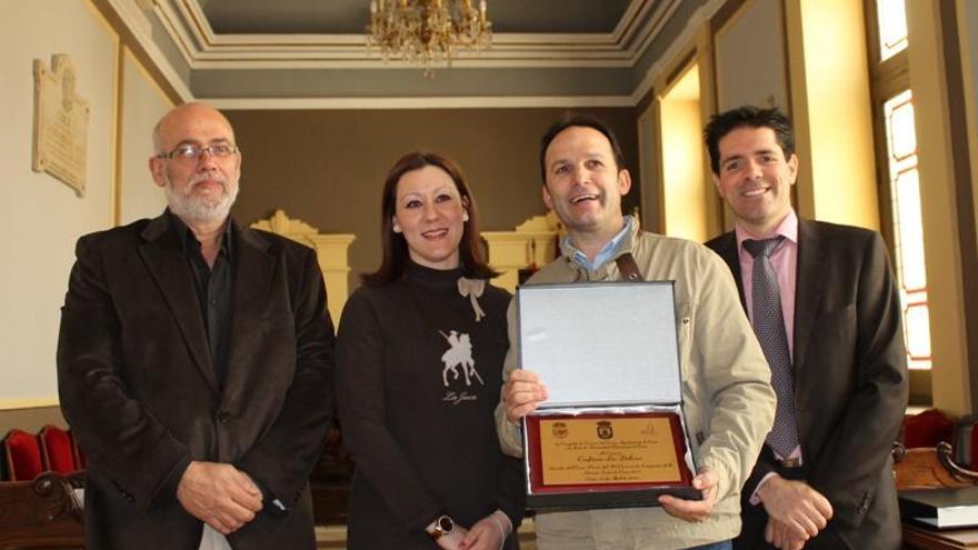 La JHP entrega el premio de Arreglo de Escaparates &#039;Semana Santa de Cieza 2015&#039;