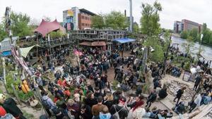 Holzmarkt25 es un remanso que cuida el medio ambiente y la música electrónica.