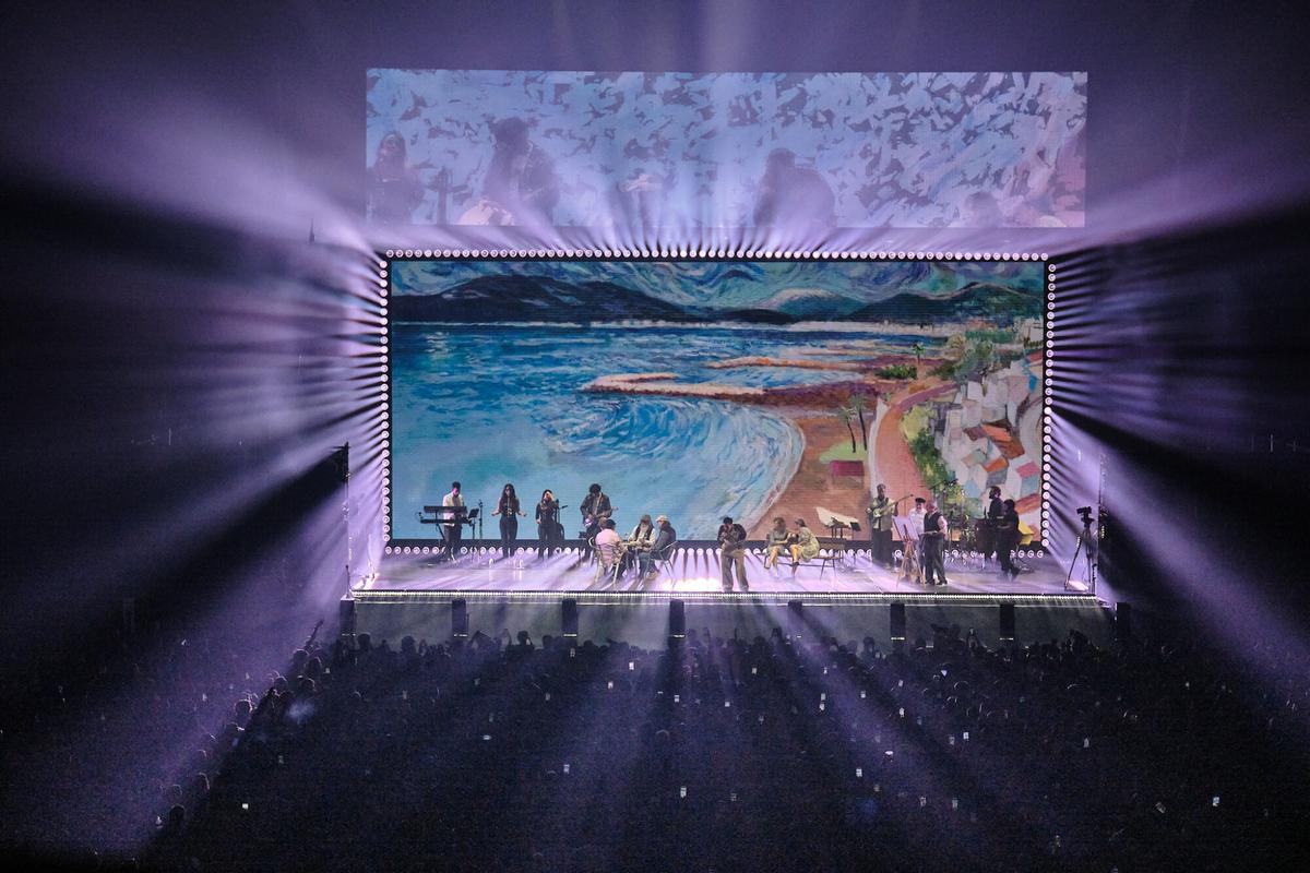 La gira del rapero malagueño Daniel Martínez de la Ossa Romero ‘La Madrugá’ recala en un Palacio de Deportes repleto