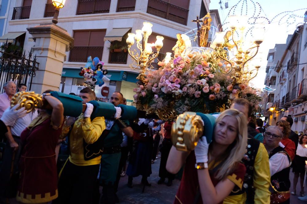 Procesión de María Magdalena en Novelda