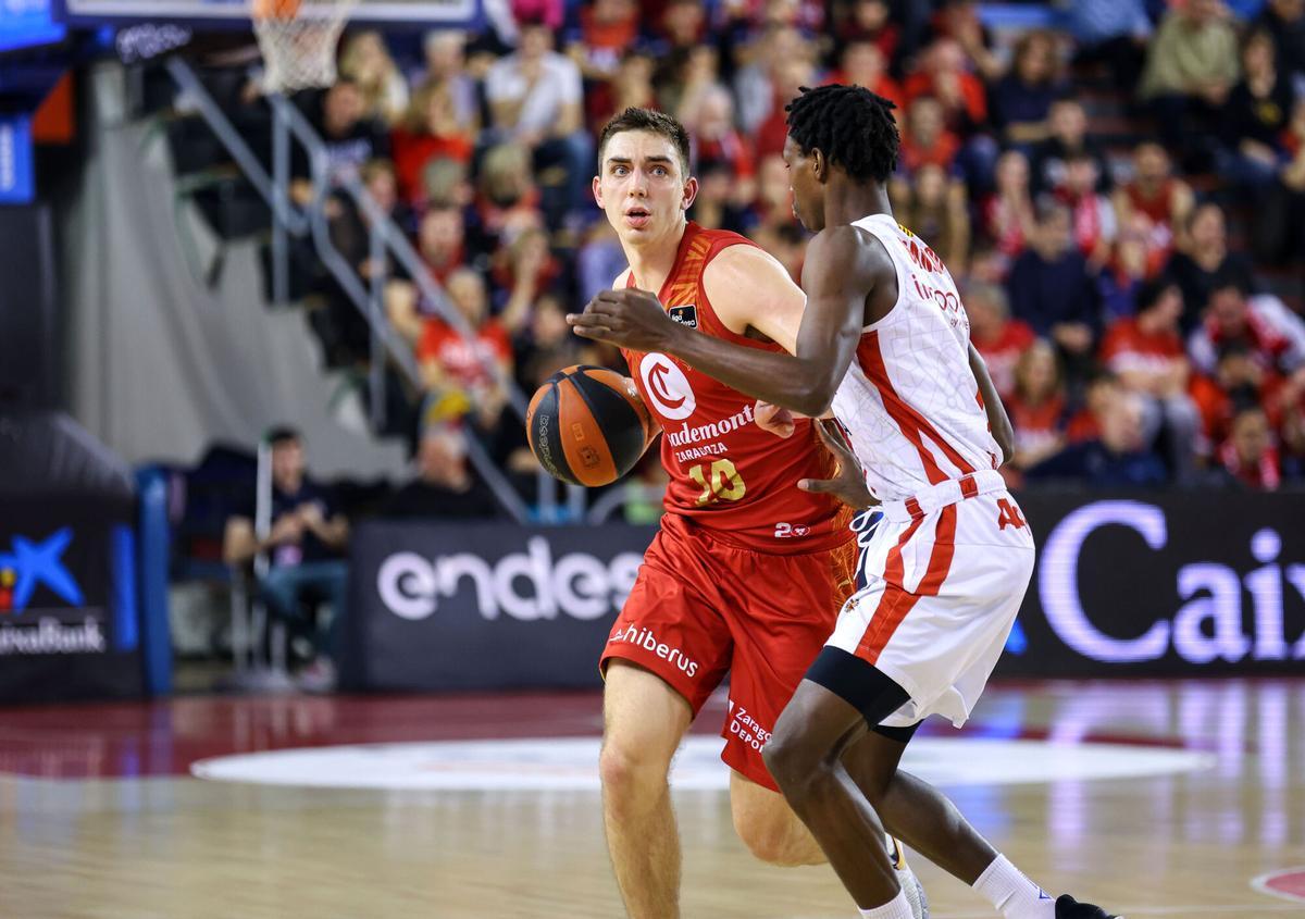 Justinian Jessup, durante el BAXI Manresa-Casademont Zaragoza de la temporada 22-23