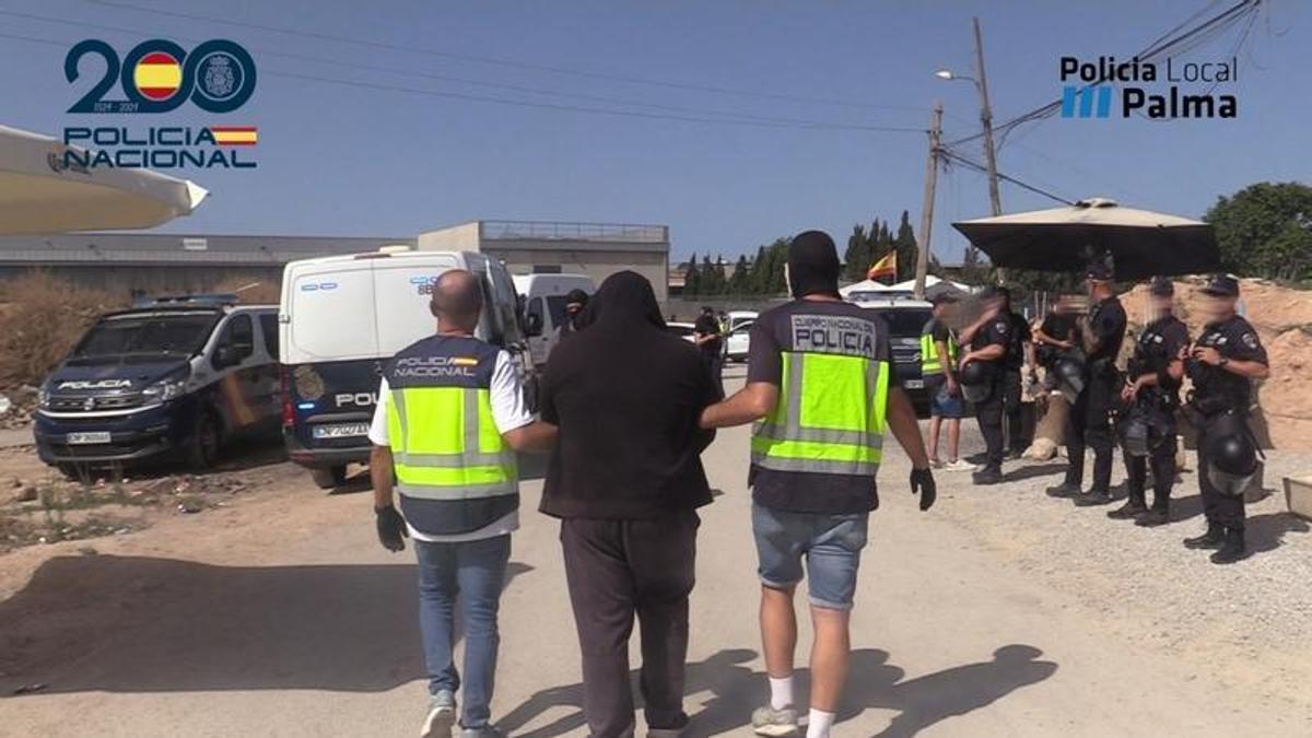 TRÁFICO DROGAS MALLORCA | La operación antidroga en Son Banya ee salda con la intervención de medio kilo de cocaína y otro medio de marihuana y hachís