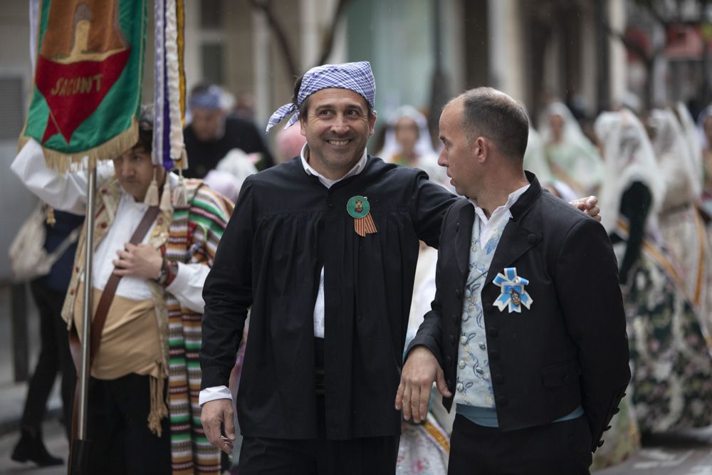 Las imágenes de la ofrenda en Sagunt.