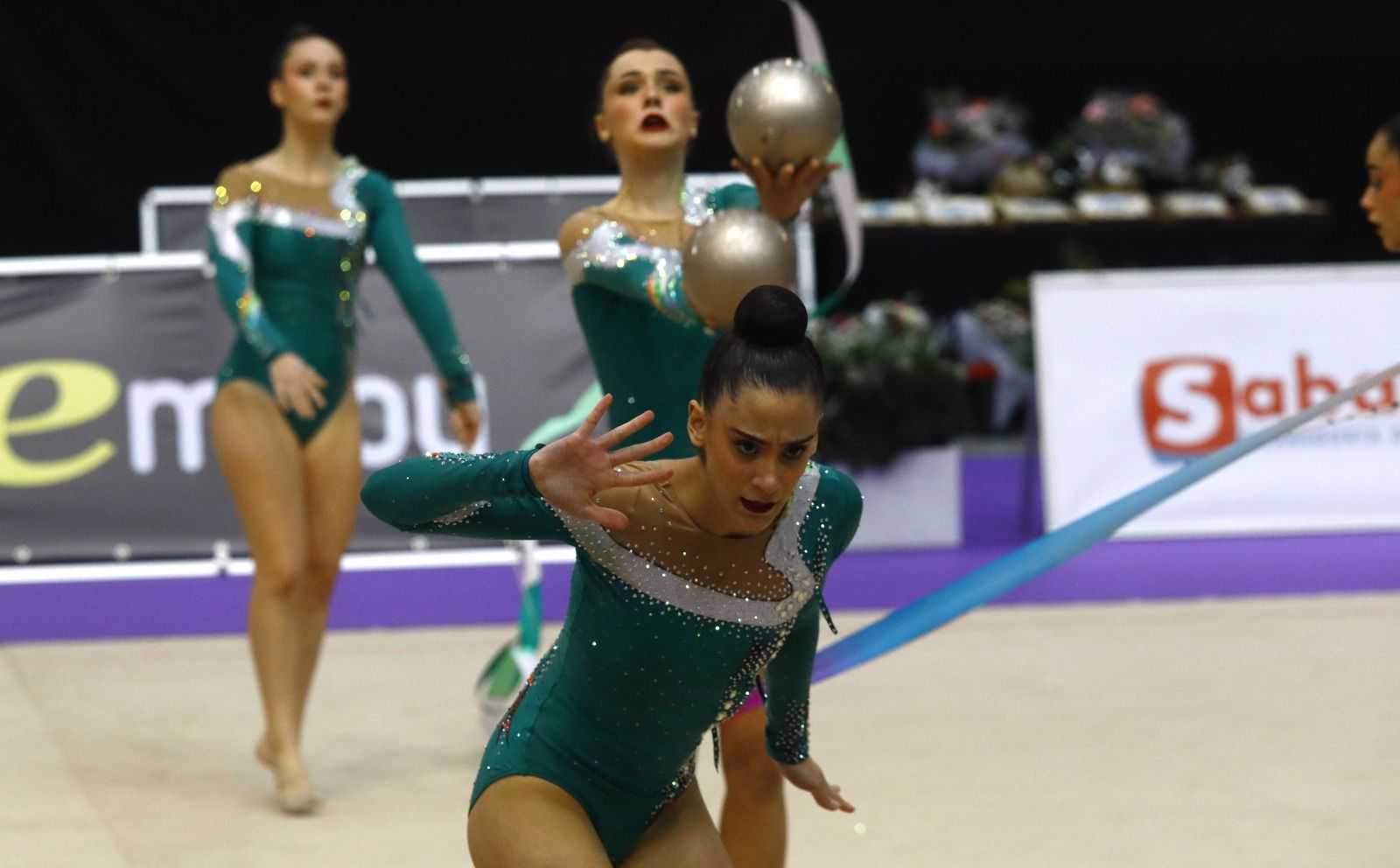 En imágenes | La mejor gimnasia rítmica de España se cita en Zaragoza