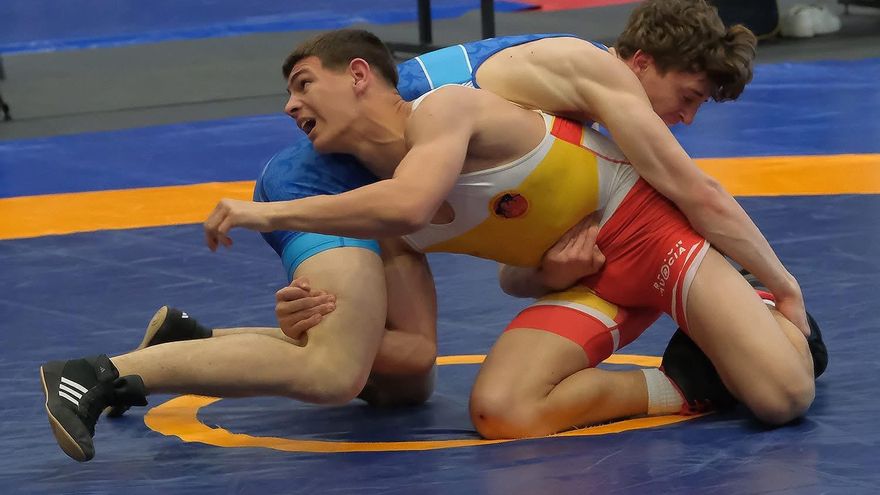Cartagena reúne este fin de semana a setecientos luchadores en tres nacionales