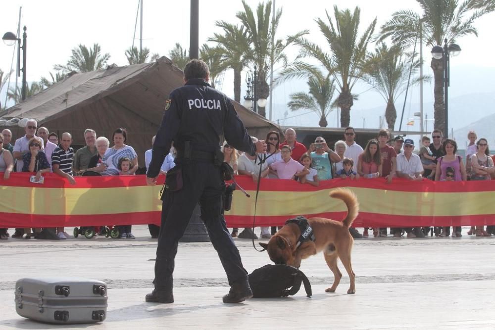 La Policía Nacional celebra su patrón con un simul