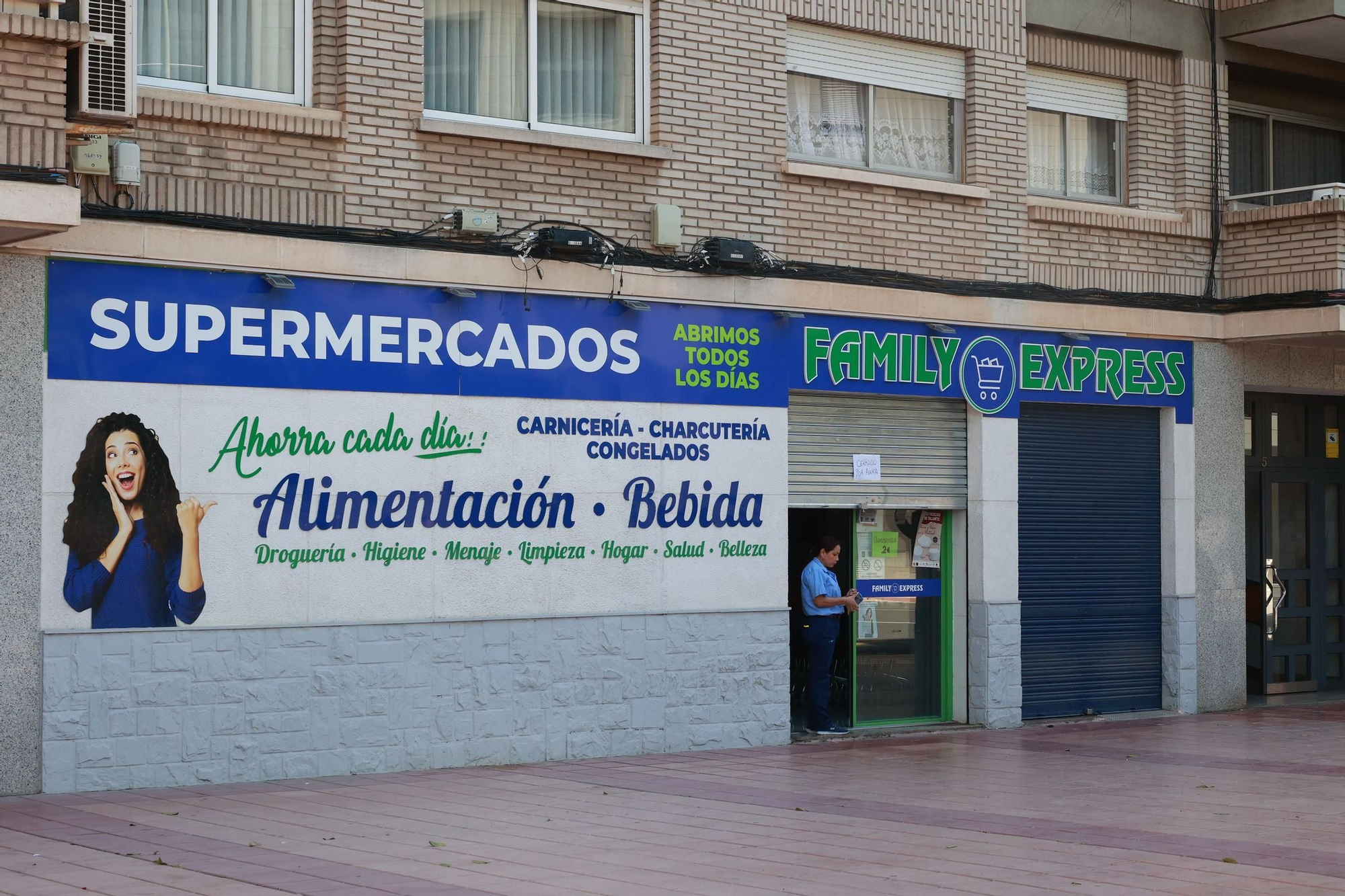 El caos que dejó el apagón eléctrico este lunes por las calles de Murcia, en imágenes