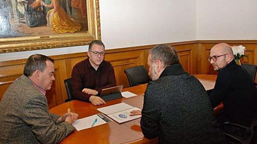 Imagen de la reunión mantenida en la Diputación Provincial.
