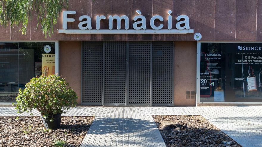 La cursa contra rellotge per trobar una pastilla del dia després en plena aturada elèctrica