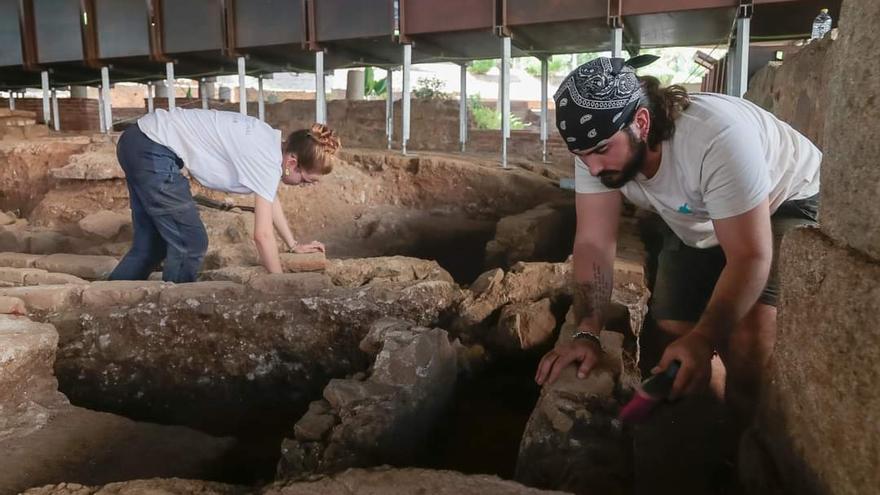 Fotogalería | Hallazgo descomunal en Mérida: Excavaciones en la casa del anfiteatro