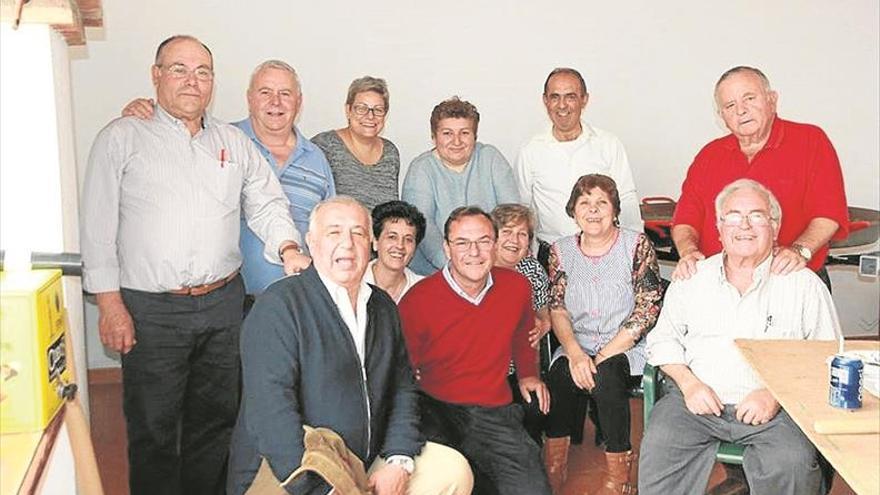 fiesta de primavera en el hogar del pensionista de villafranca de córdoba