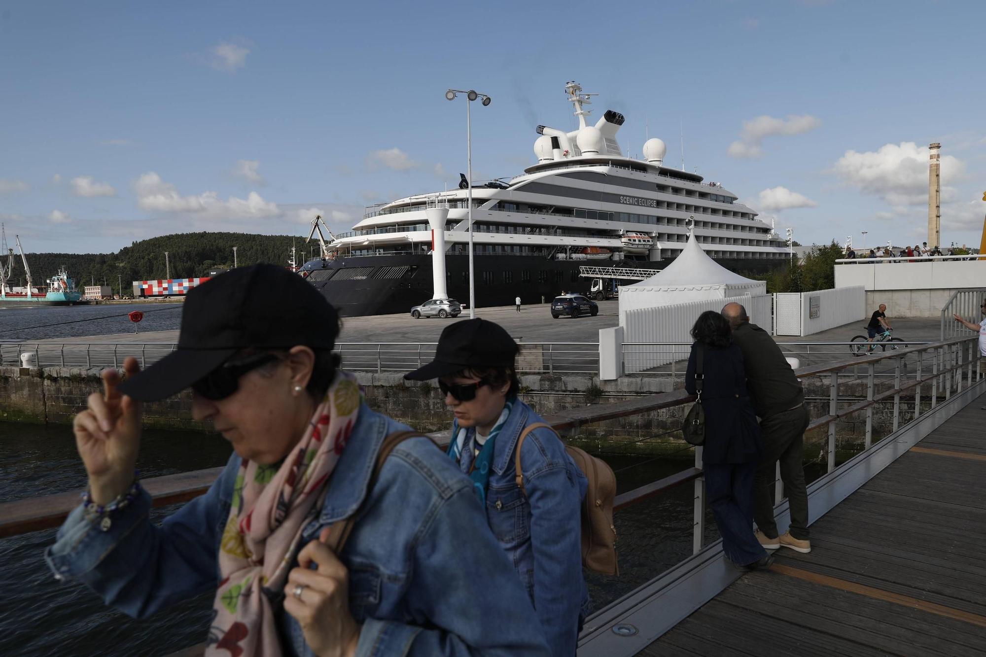 EN IMÁGENES: El impresionante crucero de lujo &quot;Scenic Eclipse&quot; en Avilés