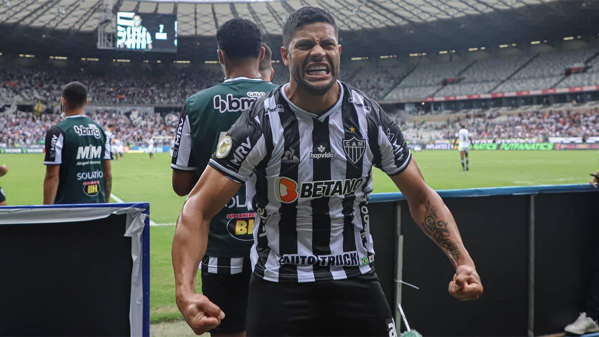 Hulk celebra su doblete contra el Ceará