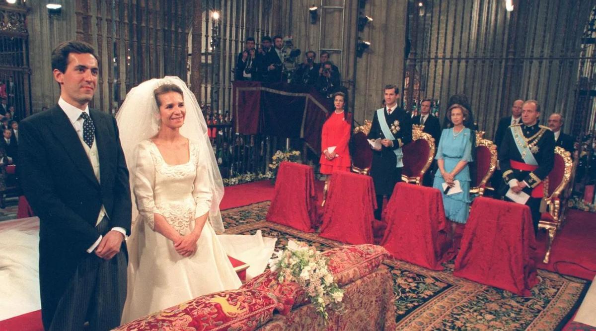 Boda de la infanta Elena y Jaime de Marichalar en la Catedral de Sevilla
