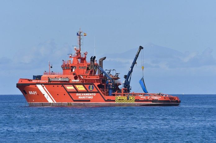 Llegada de inmigrantes al muelle de Arguineguín