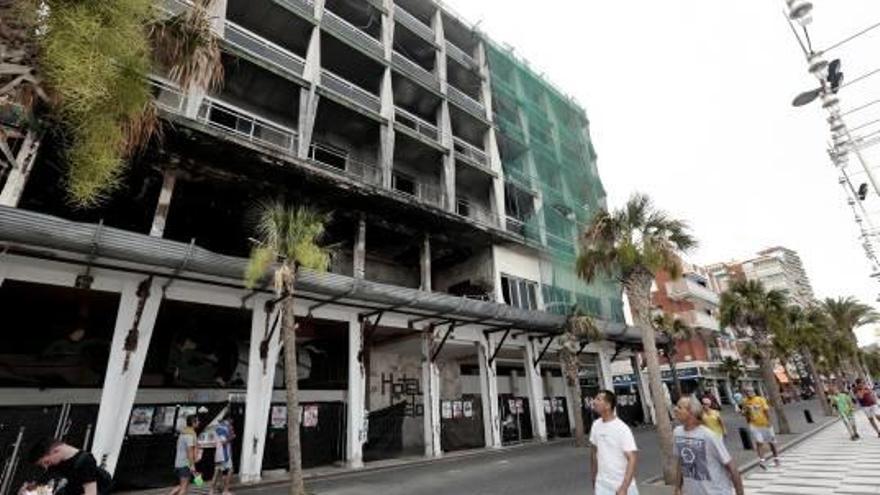 Benidorm descarta ahora multar a los dueños del viejo hotel Selomar ante el mal estado del edificio