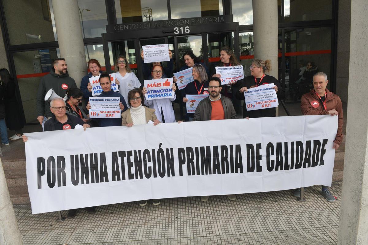 Concentración de médicos frente al centro de salud de O Ventorrillo Concentración de médicos frente al centro de salud de O Ventorrillo