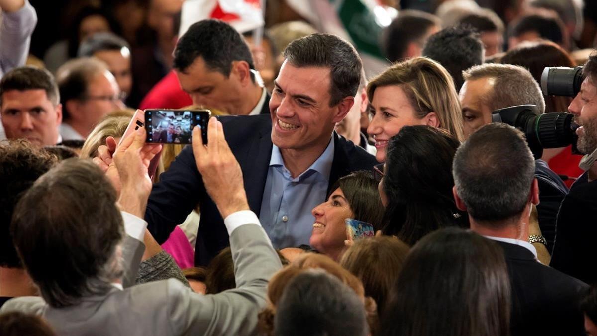 El líder del PSOE, Pedro Sánchez, este lunes, en un mitin en Málaga.