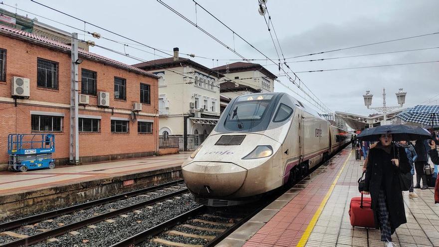 Renfe culpa a Adif del 73% de los minutos de retraso del Alvia entre Vigo y Barcelona