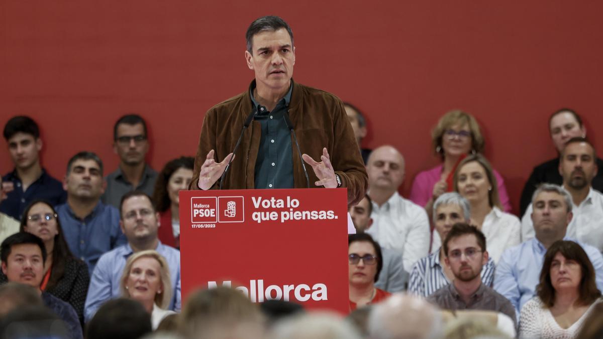 Pedro Sánchez, en acto electoral en Palma.