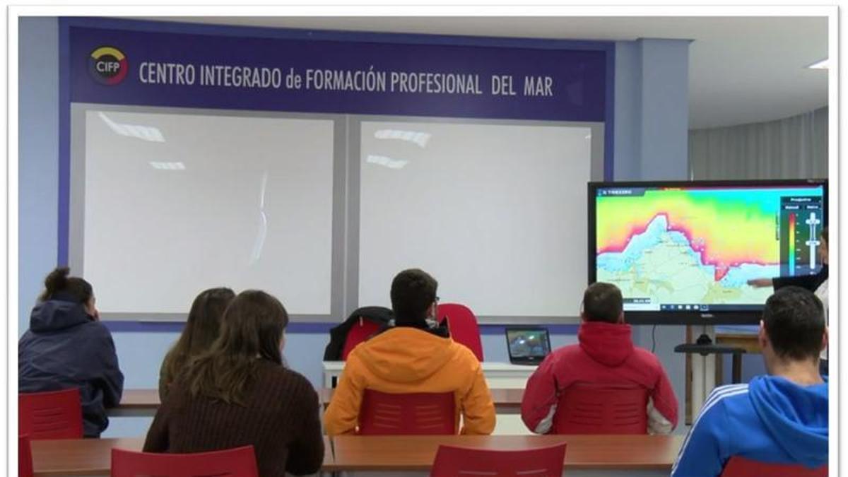 Algunos alumnos del cifp del mar 2