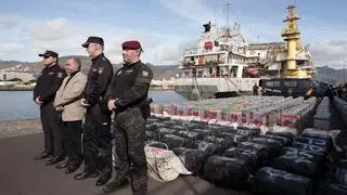 Diez toneladas de cocaína en el carguero atracado en Tenerife, el mayor alijo de esa droga pillado en Europa