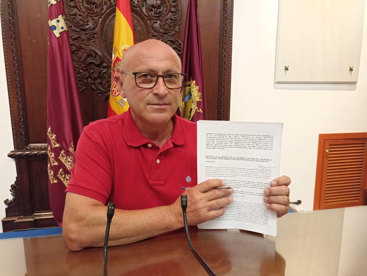 Pedro Sosa presenta las enmiendas de su formación a las ordenanzas fiscales.