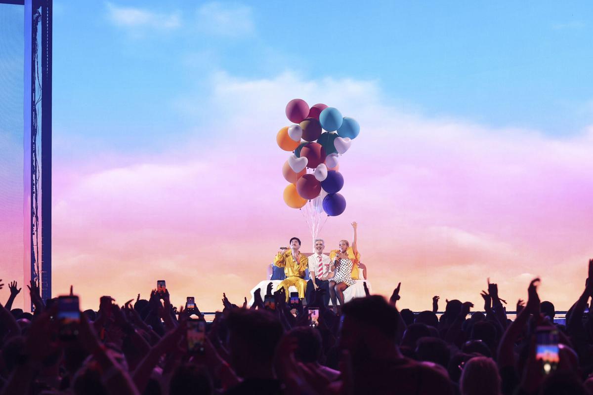 Actuación de Miranda y bailamamá en la segunda semifinal del Benidorm Fest.