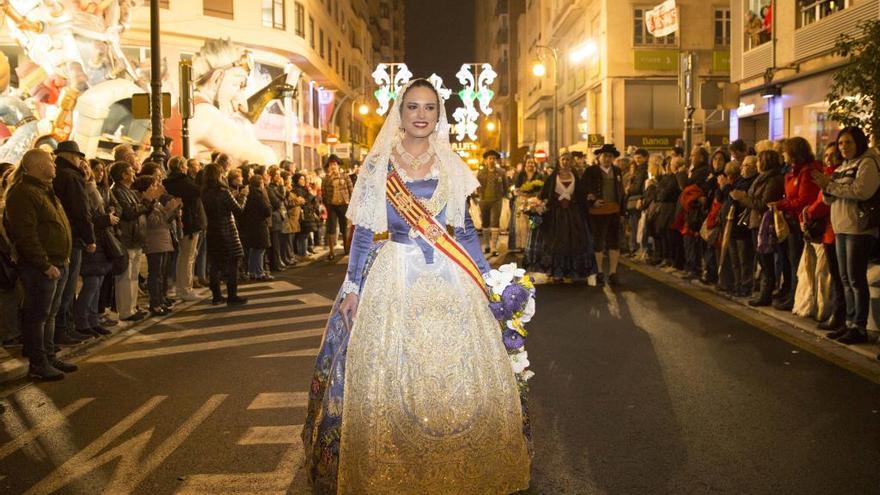 La fallera mayor de 2016, durante la Ofrenda.