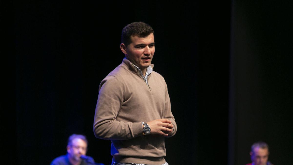 ALEJANDRO MENDEZ.