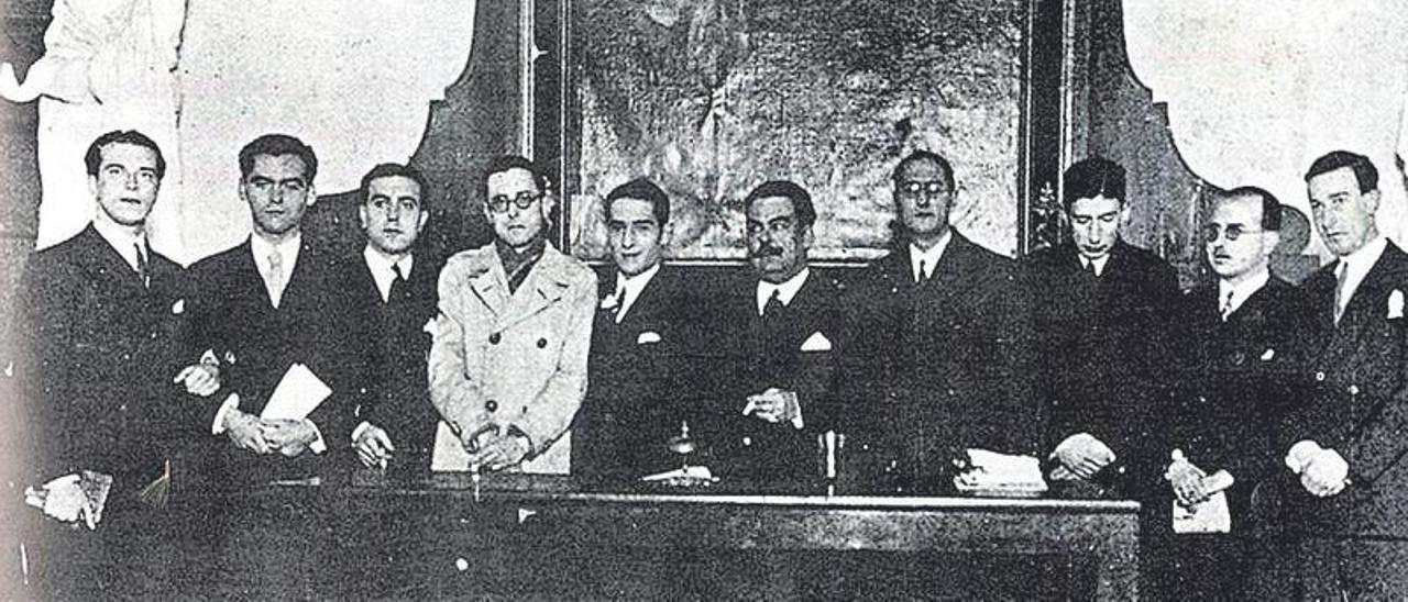 Reunión fundacional de la Generación del 27 en el Ateneo de Sevilla.