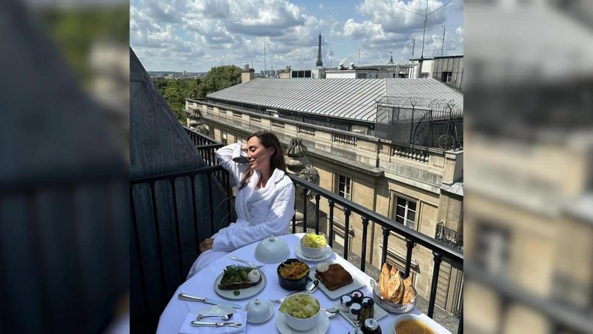 VÍDEO | Tamara Falcó i Íñigo Onieva, vacances a París després de la lluna de mel a l’Àfrica