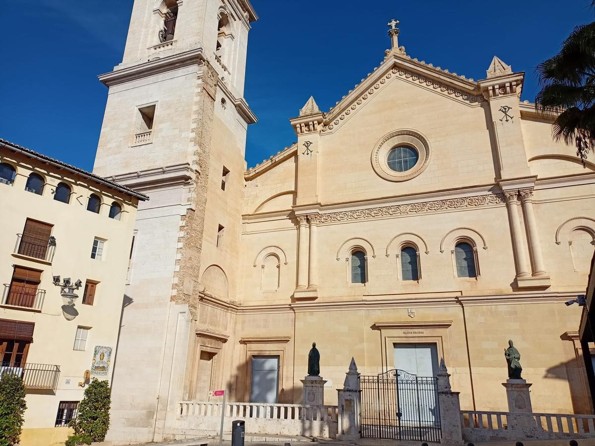 La ciudad cuenta con un rico patrimonio artístico y arquitectónico.