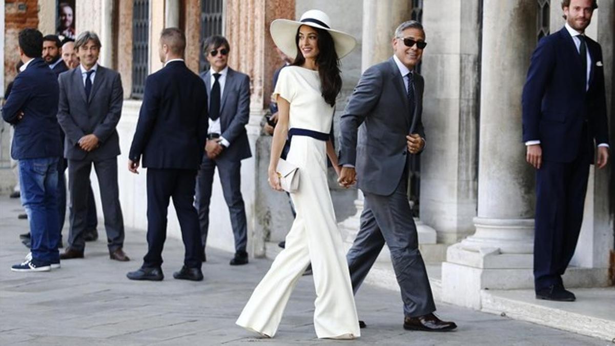 Amal y George Clooney a punto de oficializar su unión durante su estancia en Venecia el pasado septiembre.
