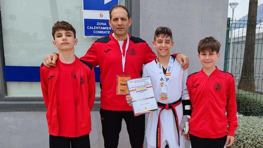 Héctor Rabanal, del Club Taekwondo Benavente, plata en el Open de España G-1