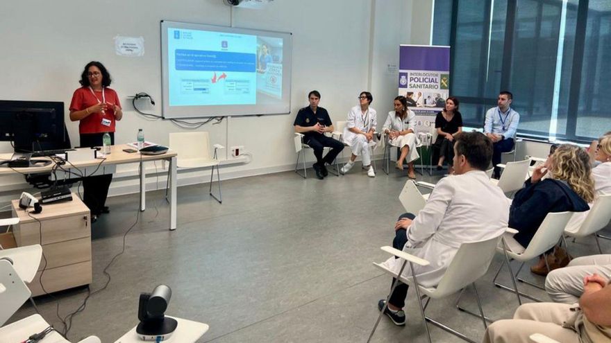 Sanitarios se forman frente a la violencia laboral externa