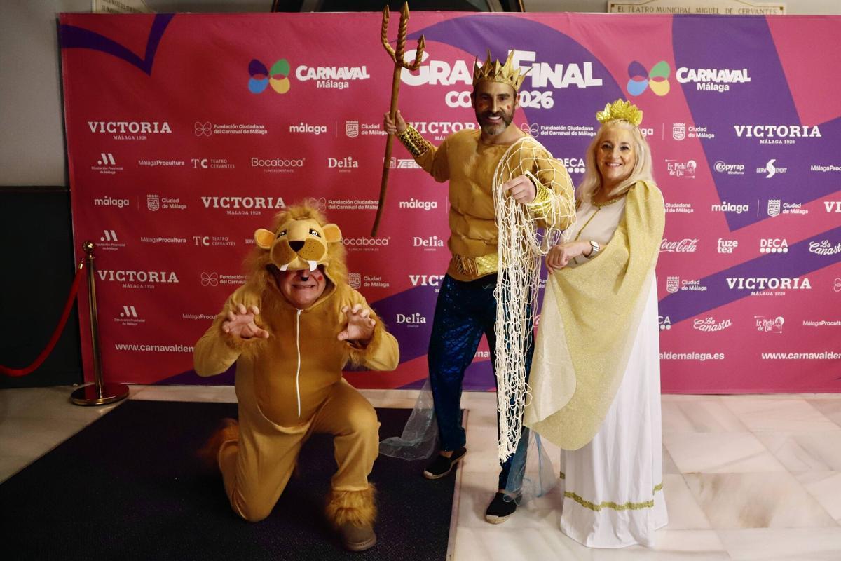 El Cervantes, entre cruzados, neptunos y fregonas en rebelión