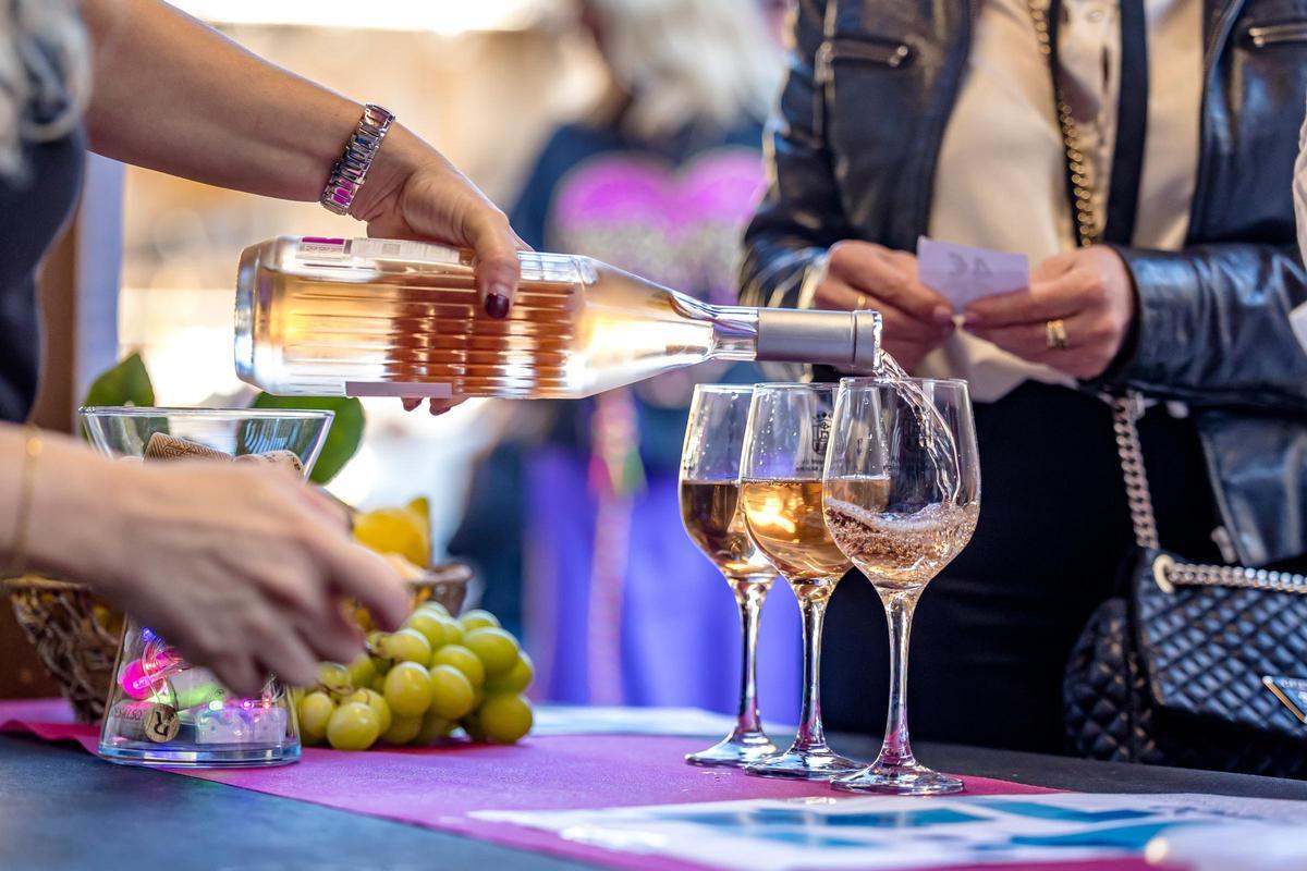 Polop de La Marina celebra la Nit de Vins